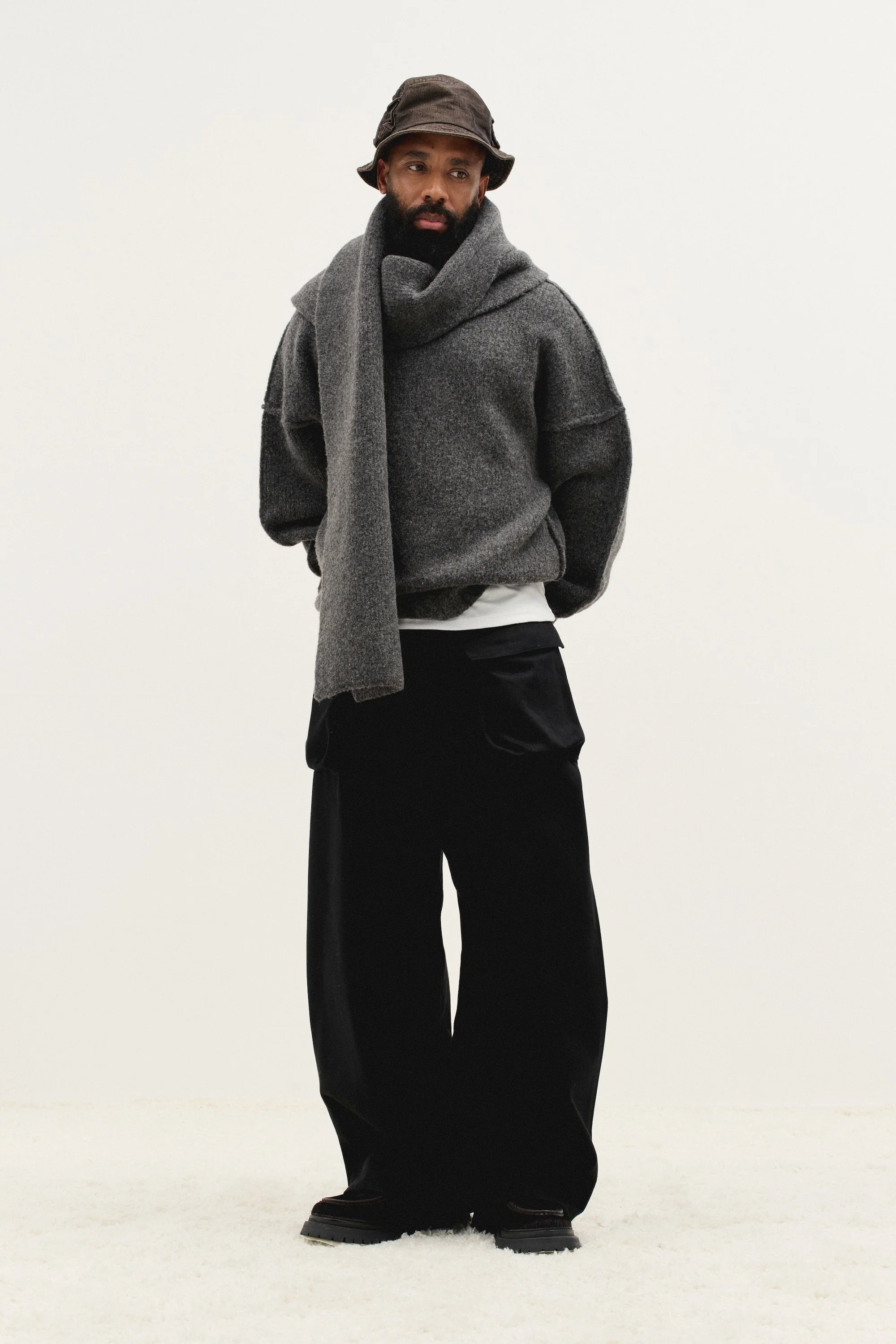 Denim 440 Carpenter Jeans in Night - Image 3