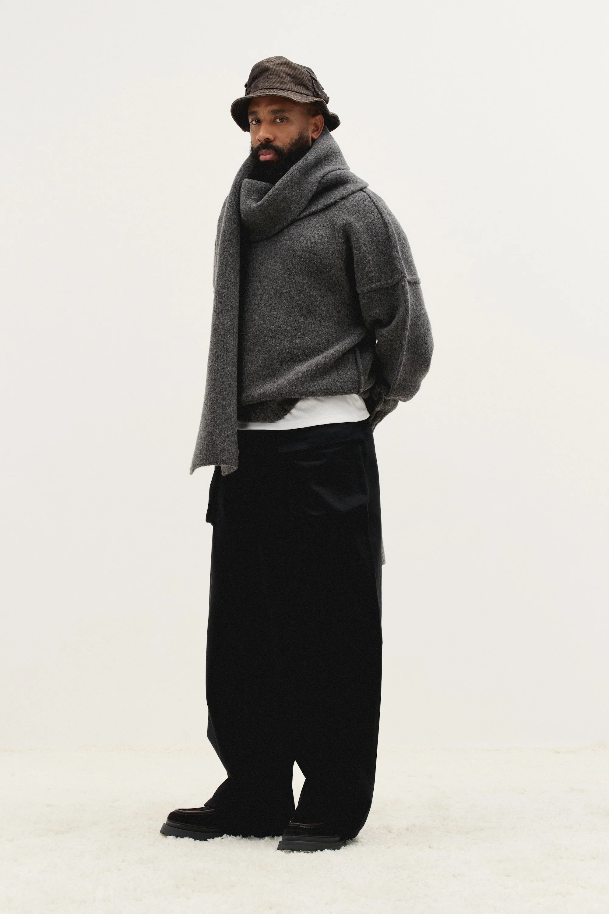 Denim 440 Carpenter Jeans in Night - Image 4