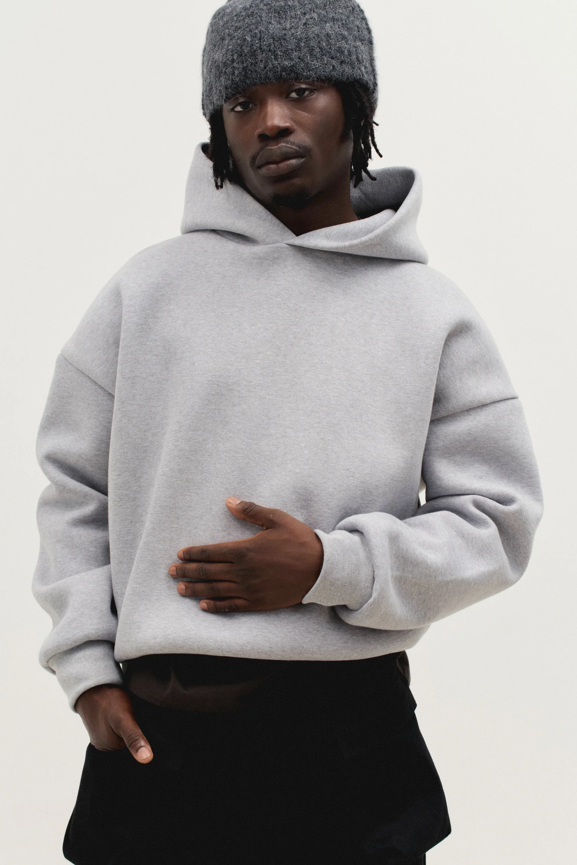 V2 Hoodie in Cloud - Image 4